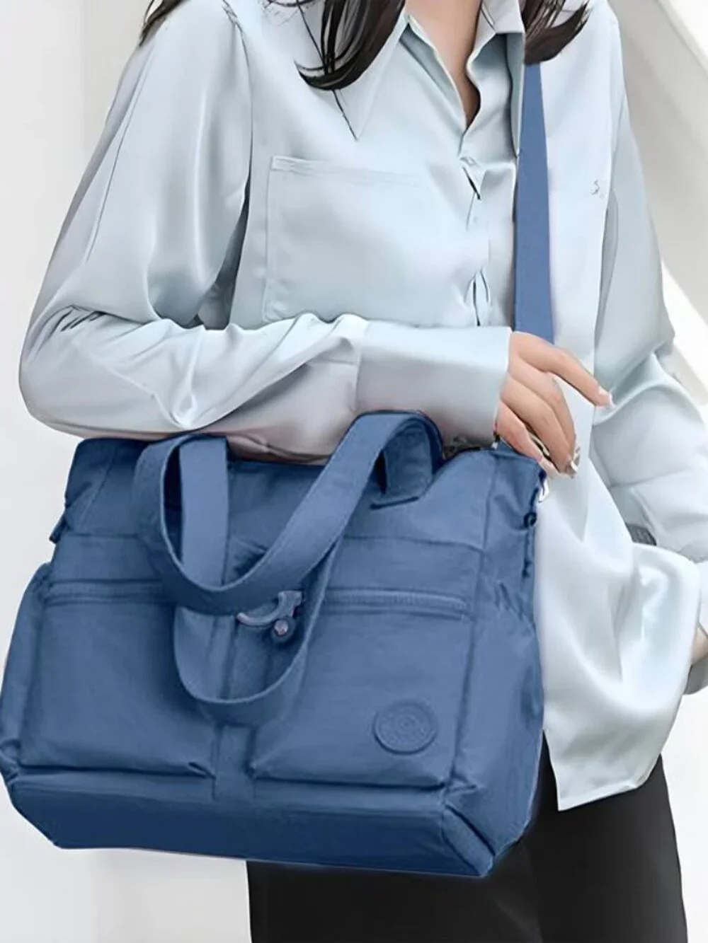 Casual Large Capacity Messenger Bag with Adjustable Strap